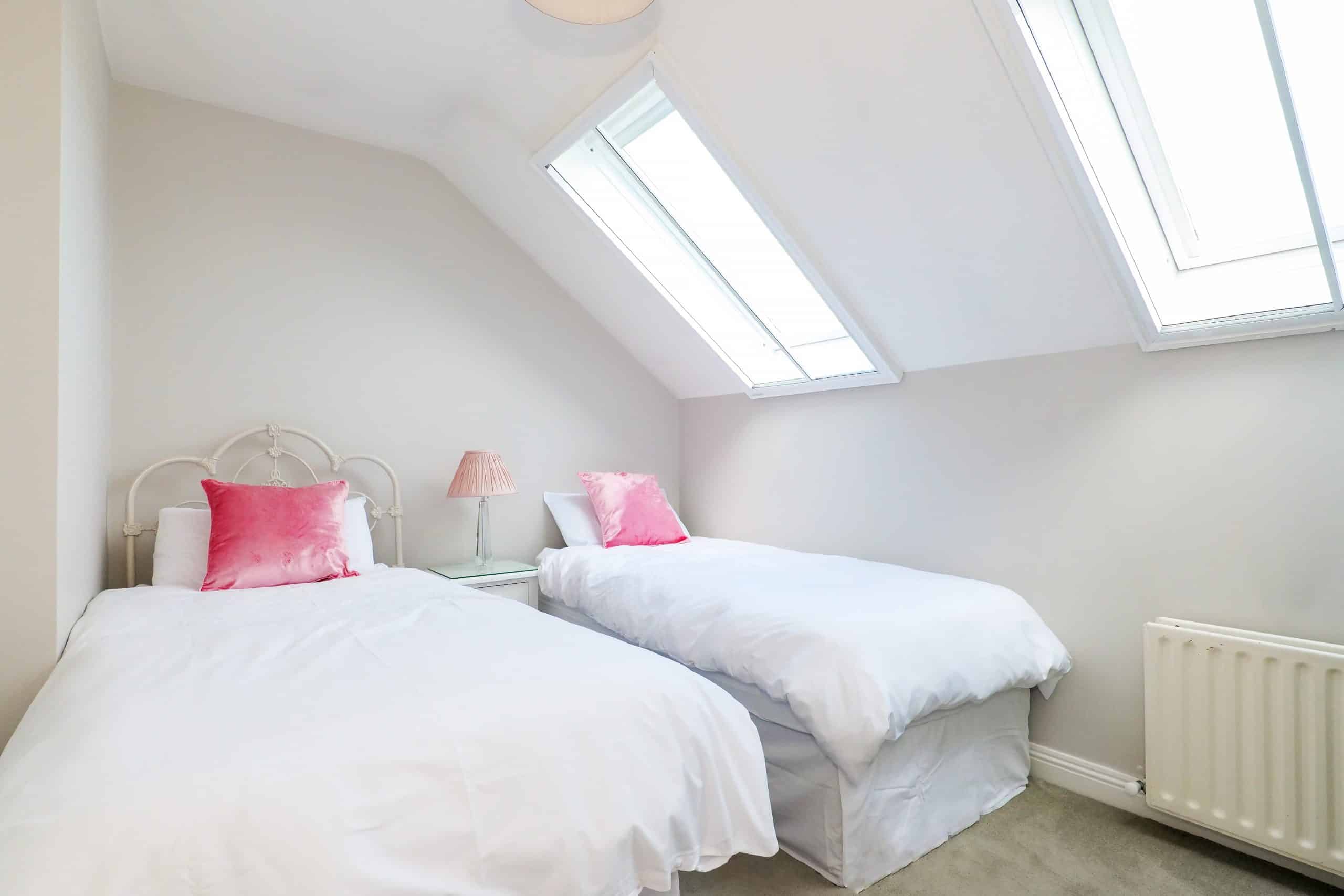 classic-twin-room